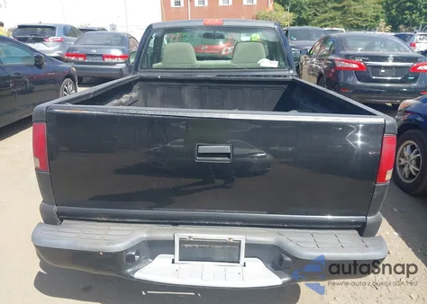 2002 Chevrolet S-10 из США, поврежденный, VIN 1GCCS145628180253